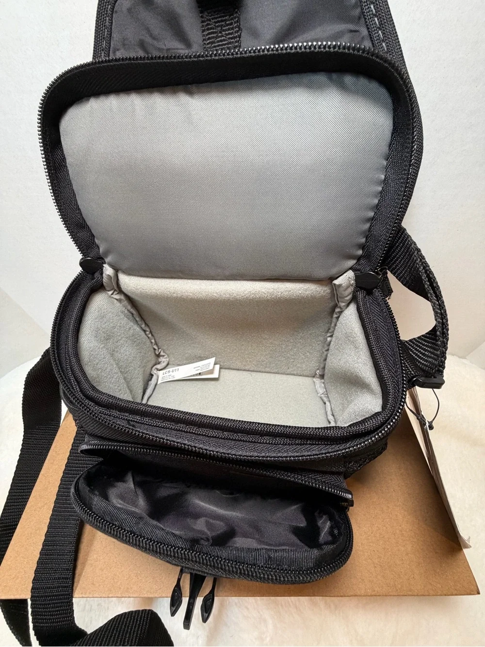 Sony Japan Soft carrying case LCS-U11 - Black For Digital Video Camera Photo